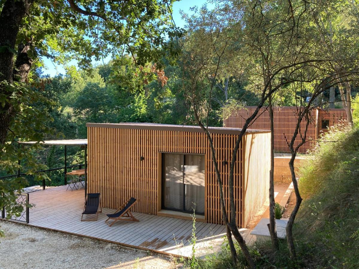 Les Cabanes De La Fontaine Лакост Экстерьер фото